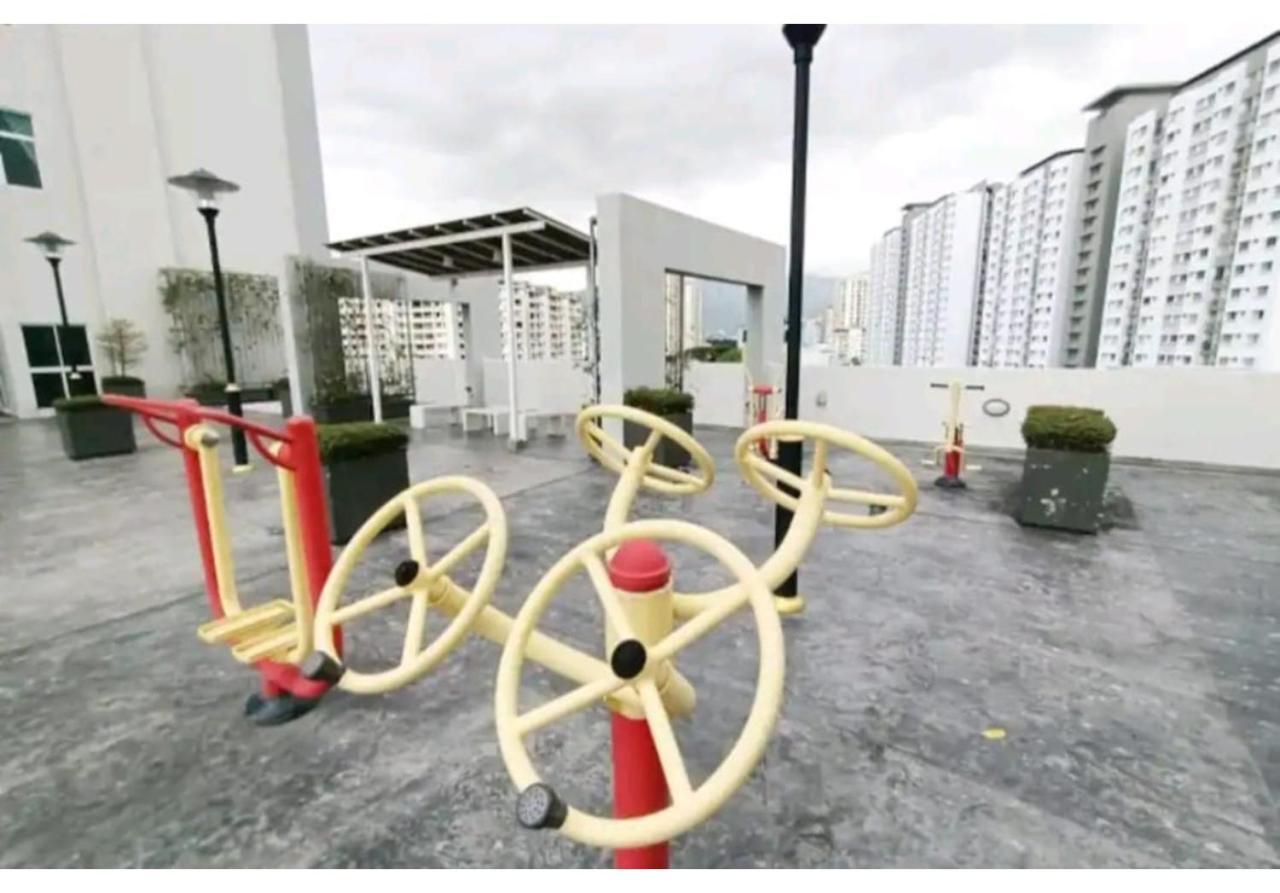 City Town 2-6 Pax Beautiful View Cozy Condo, Jelutong, Georgetown, Centre Heart Of Penang Island, Near Highway Komtar Gurney Eksteriør bilde